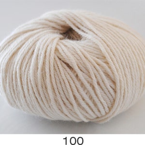 100% Luxurious Baby Alpaca Wool/Yarn Peru, Fawn Cream (100), DK 50g, Indiecita