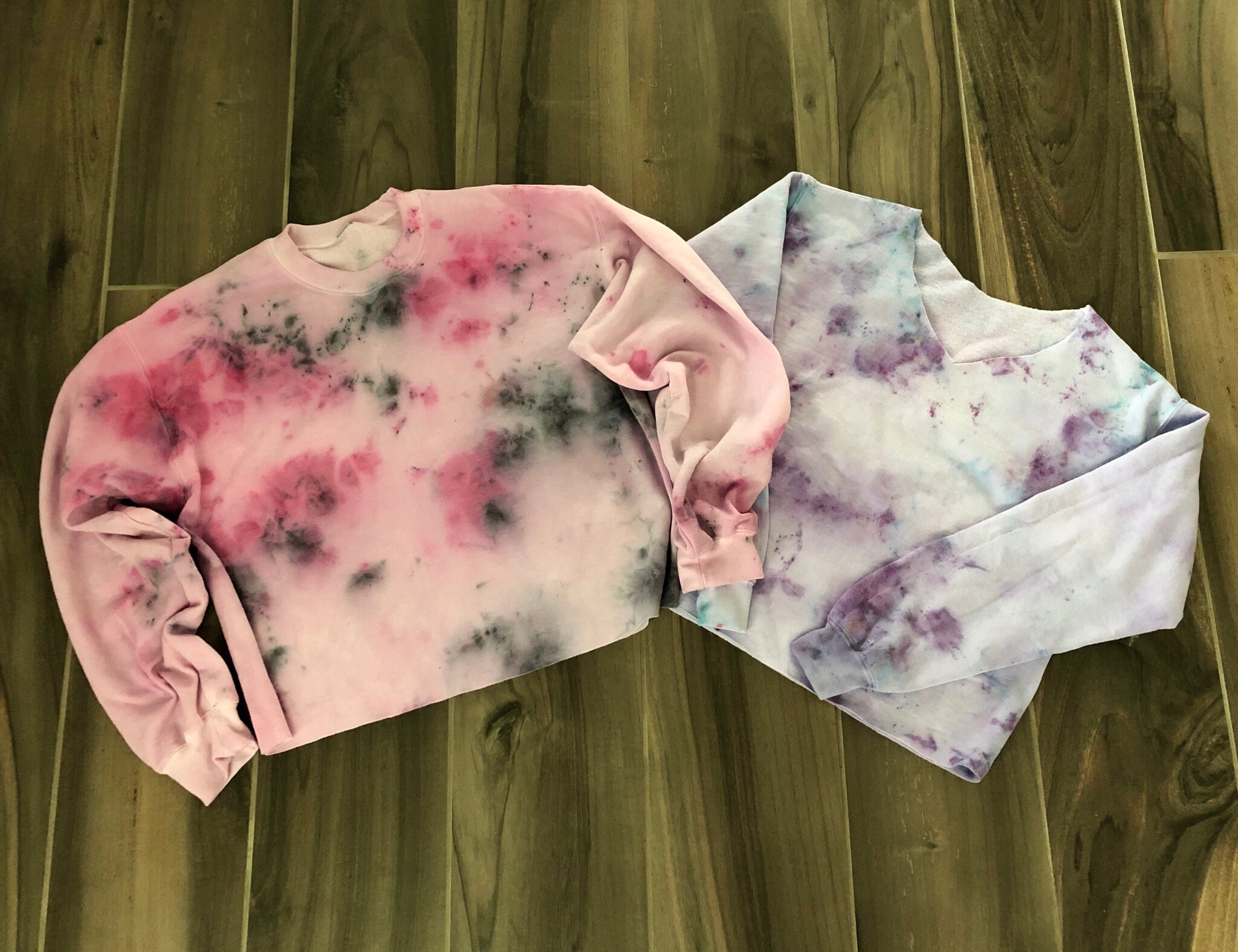 tie dye joggers and sweatshirt