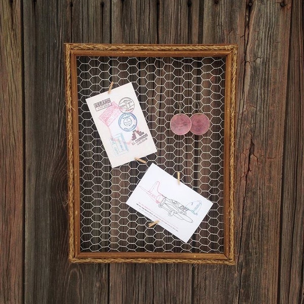 Chicken Wire Frame, Jewelry Holder, Jewelry Display, Picture Frame, Earring Display, Rustic Frame, Beach Decor, Message Board, ArteryArsenal