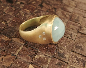 Faceted Round Aquamarine Ring and Diamonds, 14k gold Large opaque Aquamarine ring, Gold cocktail ring