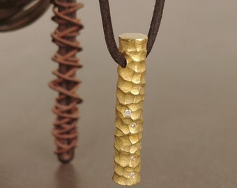 Gold diamonds pendant, 18k Gold pendant necklace, 18k gold charm pendant, Minimalist gold pendant