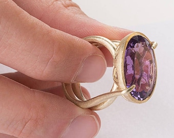 14k gold Amethyst  Engagement ring, 14k gold Cocktail ring, Purple stone ring