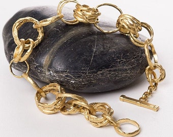 Gold toggle bracelet, Statement  Loop gold bracelet for women, 14k Gold link bracelet