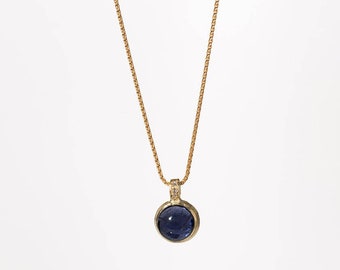 Circle gold cabochon Iolite pendant, 14k gold Pendant necklace, Purpel gemstone gendant, gold necklace, fine dainty pendant