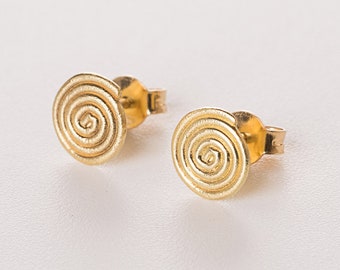 18k gold earrings, Post earrings, Spiral earrings, Wedding Gold stud earrings, Delicate  small spiral studs