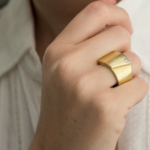 18k Extra wide wedding diamond band, 18k Gold diamond ring, Matte brushed texture gold ring