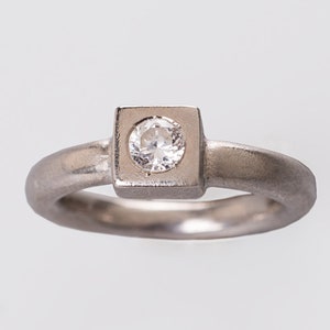 14k white gold Engagement ring, Square bezel ring, Gold diamond ring image 3