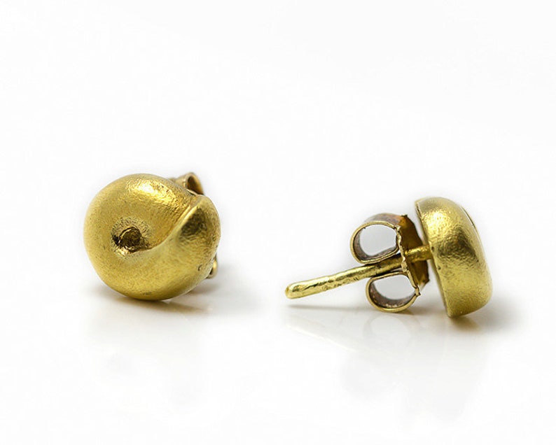 Gold Snail earrings, 18k Gold stud earrings, Gold post earrings image 8