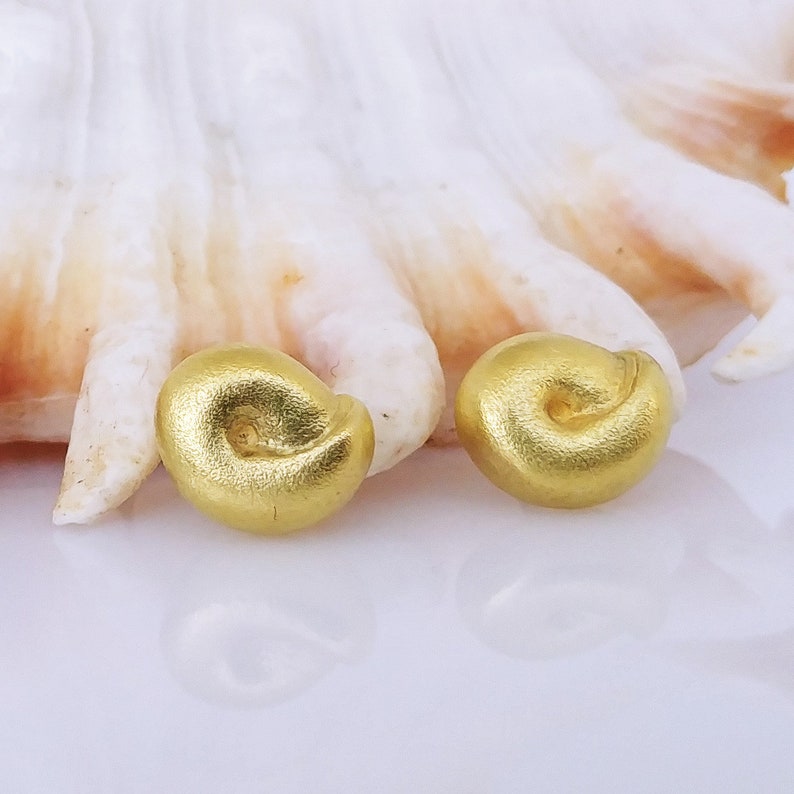 Gold Snail earrings, 18k Gold stud earrings, Gold post earrings image 5