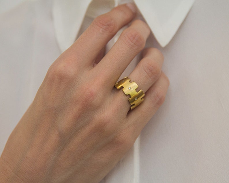 18k Yellow gold art deco ring, Gold diamonds engagement ring, 18k Gold Diamonds band image 9