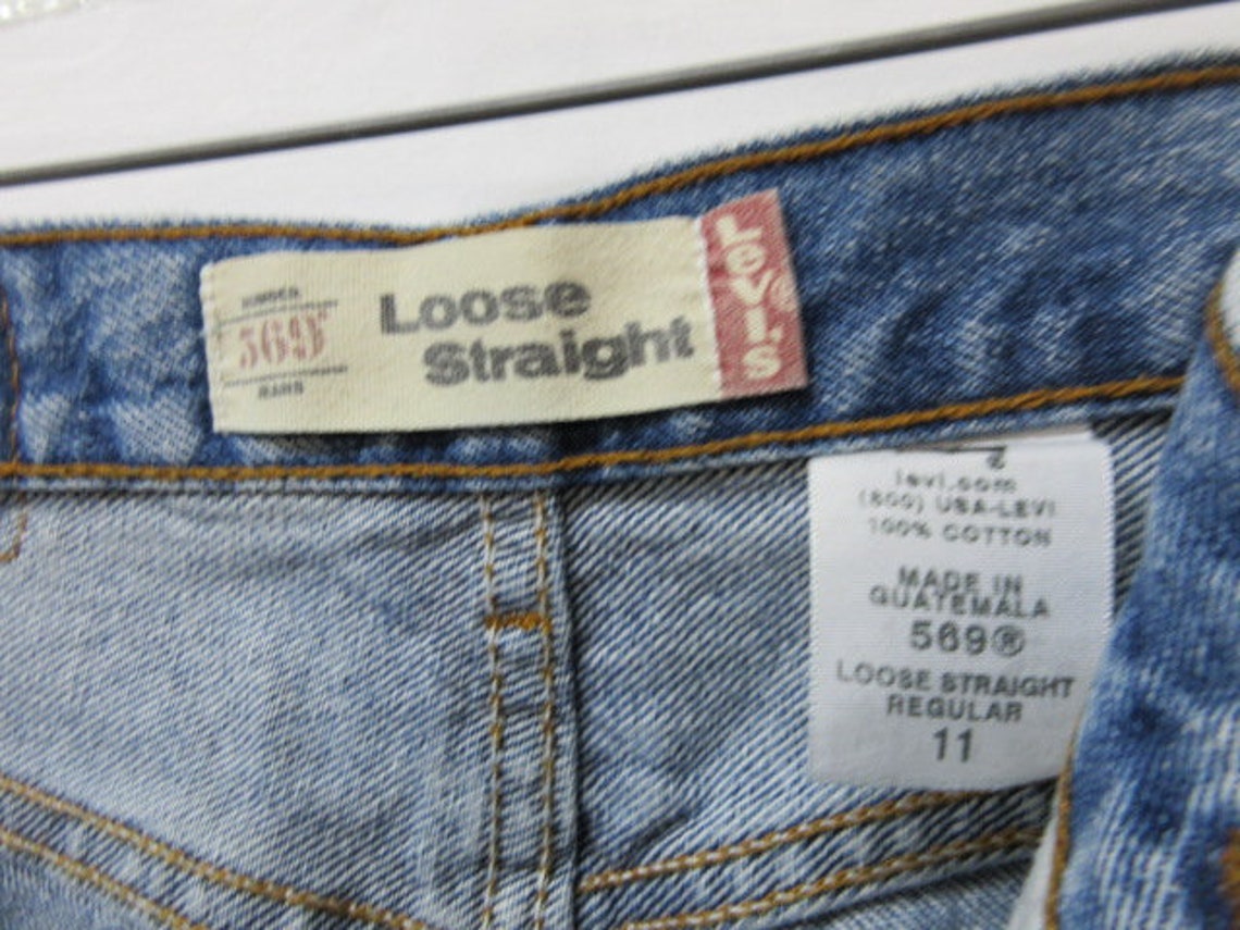 25 levis size