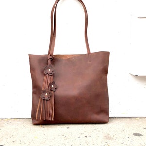 Bolso de mano de piel marrón, Bolso de piel para trabajo y viaje, Bolso Compur de piel con cremallera de regalo para mujer, Bolso de mano grande de piel con flores