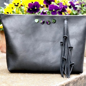 Cartera de piel negra con borla, Bolso de noche exclusivo, Bolso de hombro de piel negra, Monedero cruzado, Cartera de piel pequeña, Bolso de piel con cremallera