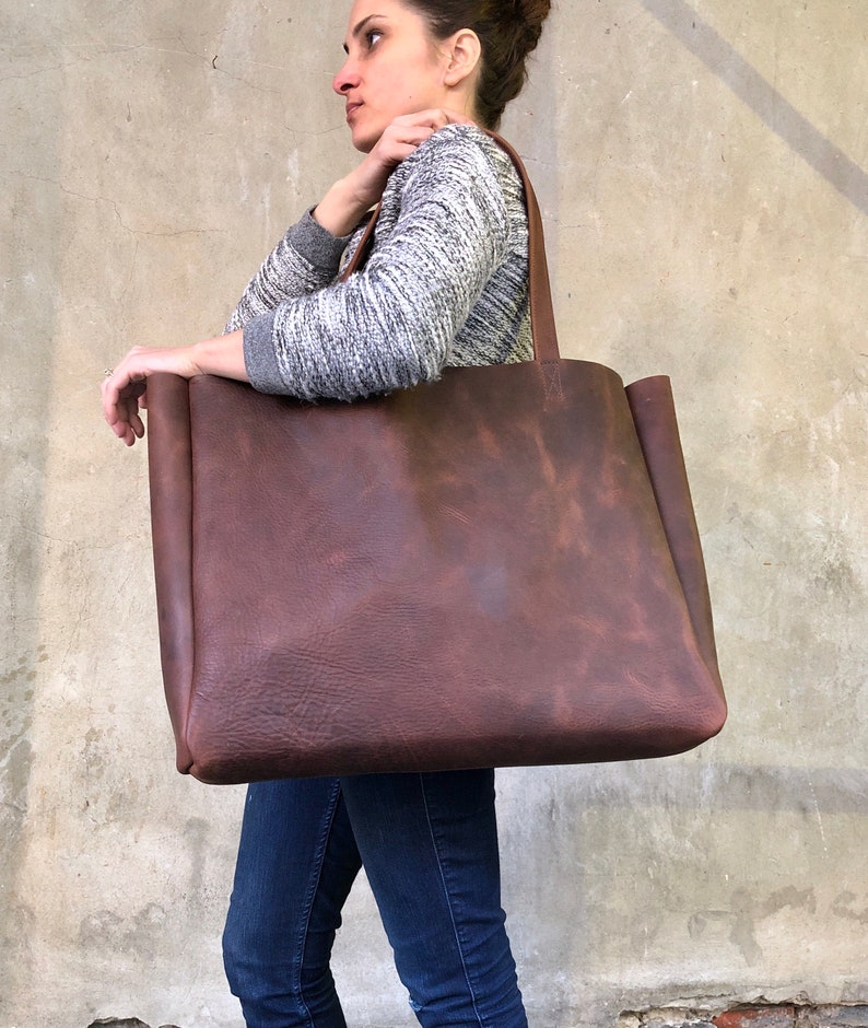 oversized brown leather bag