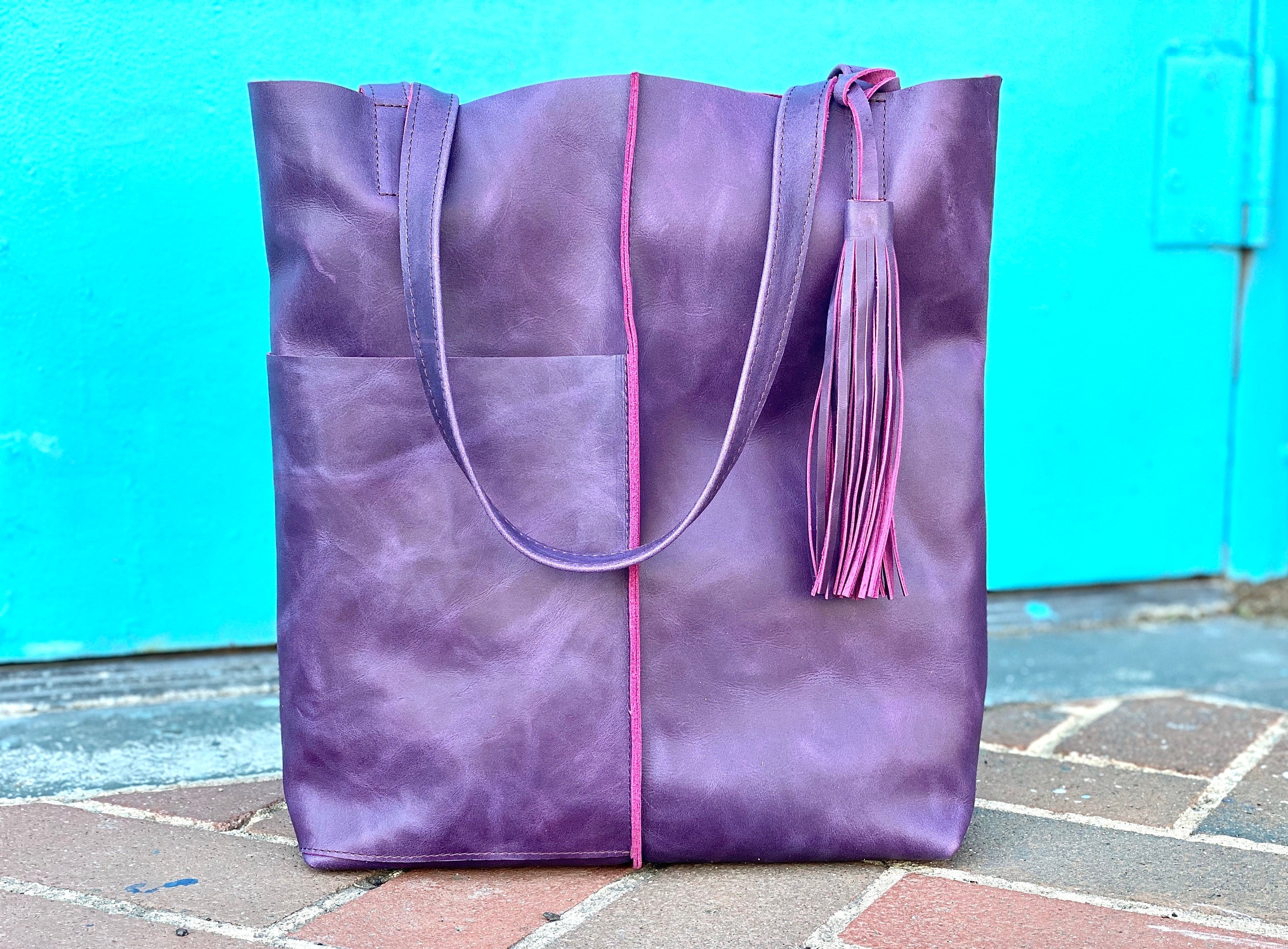 Large purple shop bag
