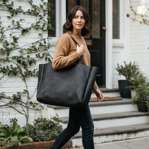 Extra Large Black Leather Tote Bag: Handmade Work & Travel Computer Bag bild 3