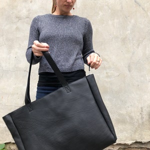 Extra Large Black Leather Tote Bag: Handmade Work & Travel Computer Bag bild 5
