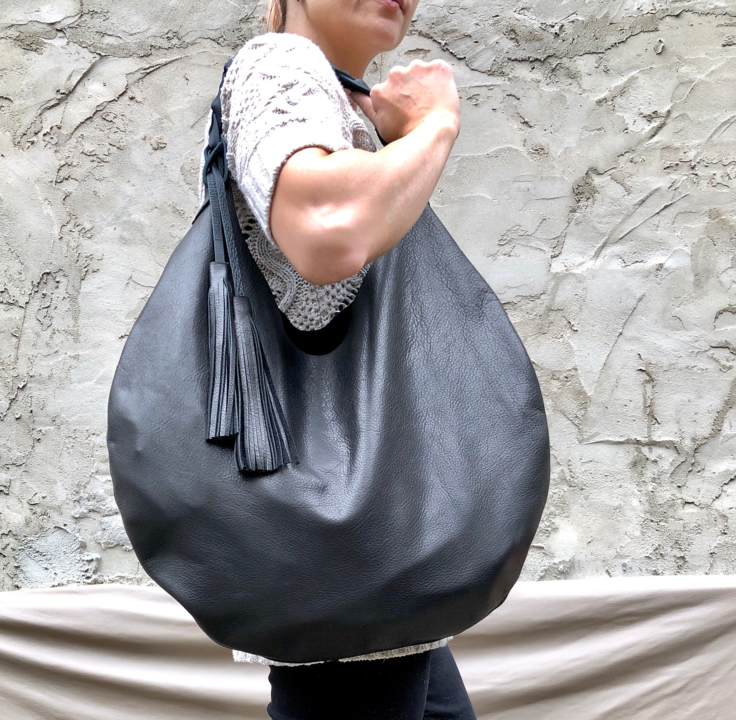round Hobo Bag Gigantic Carryall Bag bottega dupe/slouchy shoulder