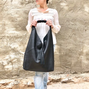 Leather hobo bag, Overnight bag, Slouchy large shoulder bag for work and travel, Large Leather Shopper image 8