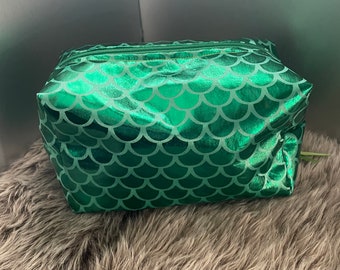 Mermaid Scale Shiny Soft Fabric Make Up / Pencil Boxy Zipper Bag