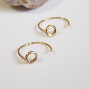 Shorty Hoop Earring - Open Hoop Ear Hugger - Tiny circle ear hugger earrings -  Tiny Minimalist Hug Earrings - ear huggies