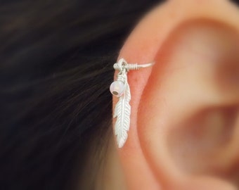 Tribal feather cartilage earring piercing, feather cartilage piercing, helix piercing jewelry, silver feather jewelry