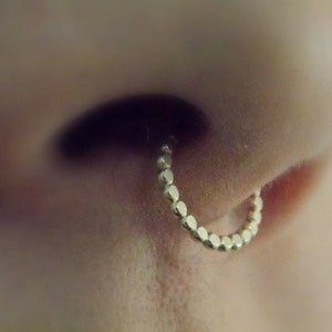 Nep Septum voor niet doorboorde neus, 14k goud gevuld 16 gauge clip op septum, clip op septum ring nep septum nep kraakbeen ring