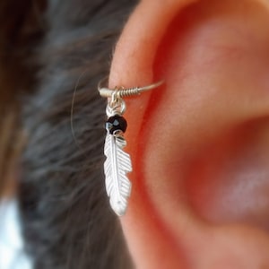 Piercing de boucle d'oreille de cartilage de plumes tribales, piercing de cartilage de plumes, bijoux de perçage d'hélice, bijoux de plumes argentées