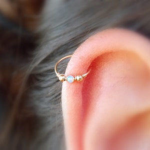 Dünner Helix Ohrring - Knorpel Ohrring - Tragus Piercing - Opal Piercing - Nasen Hoop - Extra dünner winziger Hoop - 22 Gauge - Opal Piercing