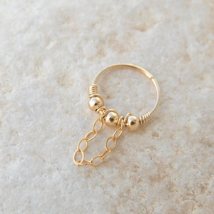 Beaded kraakbeen oorbel - Helix hoepel - kraakbeen piercing - Helix sieraden - minimale Helix sieraden - Tiny hoepel - piercing hoepel