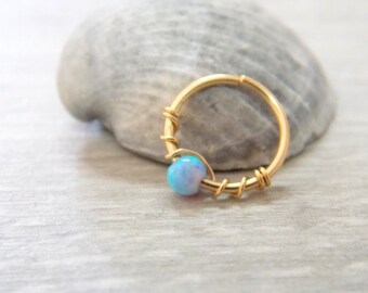 Opal cartilage earring, helix earring, tragus earring, Small Opal cartliage Ring, tiny hoop nose, Extra Small Gold Opal Nose Ring