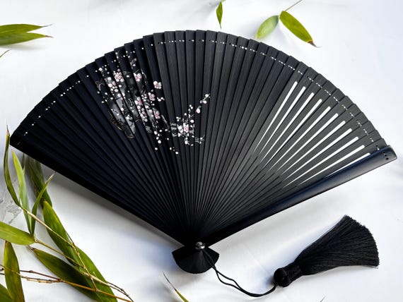 Schwarzer Bambus Handfcher, Geschenkbeutel mit Sakura Muster - Etsy  sterreich