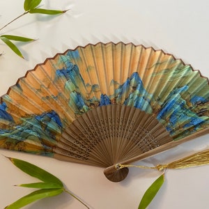 Thousand li Landscape Folding Fan , Mountains  Silk Fabric Bamboo Ribs Hand Held Fan with a Pouch