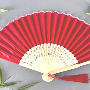 Red colour  Fabric Fan with a Tassel Grade A Bamboo Ribs Wedding Party Favour Handheld Fan