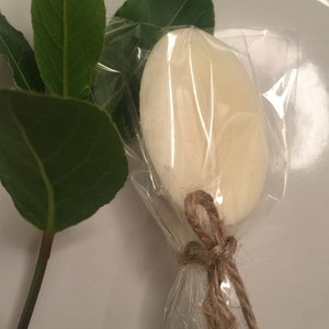 honey and argan oil shampoo bar and conditioner bar in Biodegradable cellophane wrapping image 3