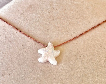 Starfish necklace super cute that will make you feel like you're at the beach all the time! you can also get it wet, plus free shipping