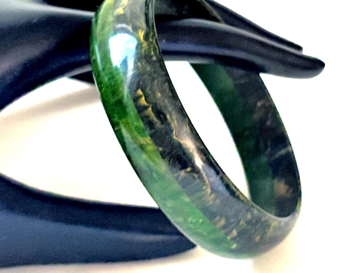 Bicolor Bakelite tested Spinach green & Black Moon marbled Bangle ~18 gms