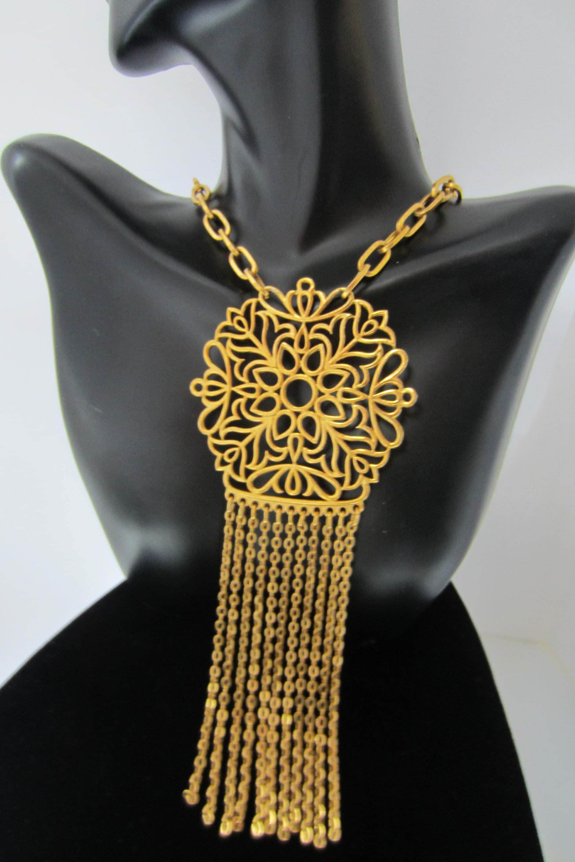 TRiFARi signed stain glass gold tone bouquet of FLOWERS pendant with tassels, chain wonderful