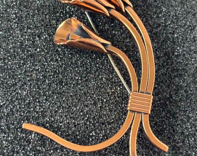 Large Renoir signed Copper created Calla Lily Pin ~3-1/4" x 1-7/8" ~pretty vintage costume jewelry