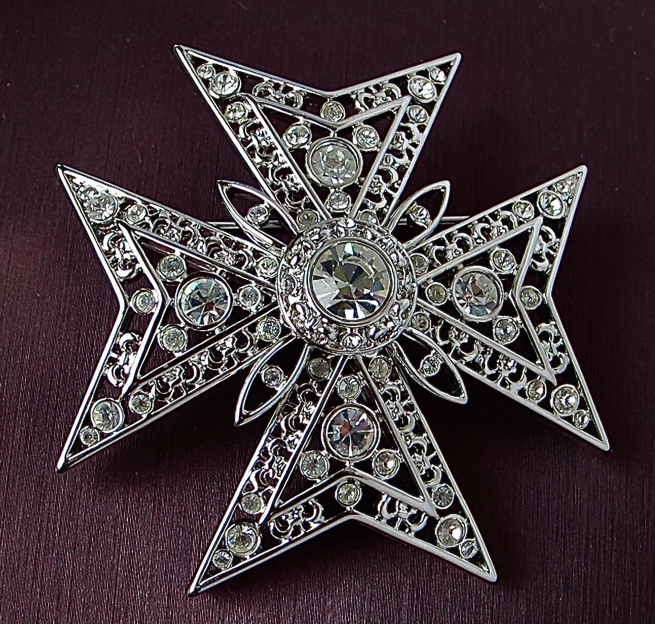 Nolan Miller signed Malteses Cross PIN in silver tone with beautiful ...