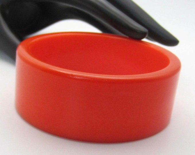 Huge Bakelite tested Bright, Tall,  Orange, slice-cut, thick, chunky Bangle Bracelet ~50 gms, 1" Ht.~ outstanding vintage costume jewelry