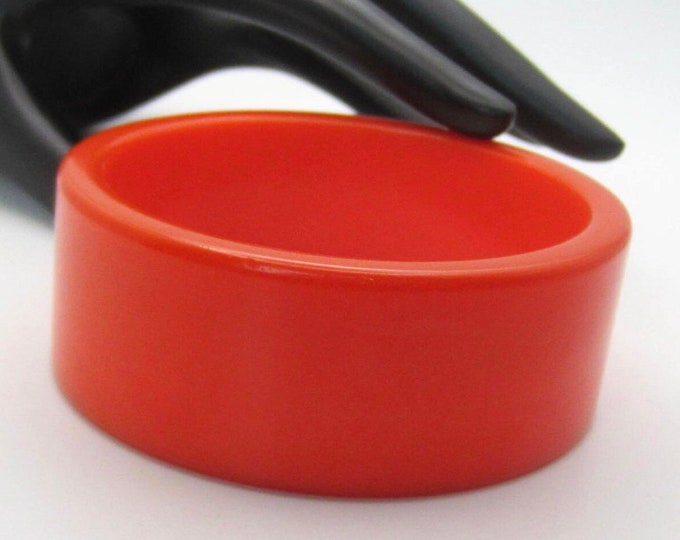 Bakelite tested Big, tall, Bright Orange, slice-cut, thick, chunky Bangle Bracelet ~50 gms, 1" height~ outstanding vintage costume jewelry