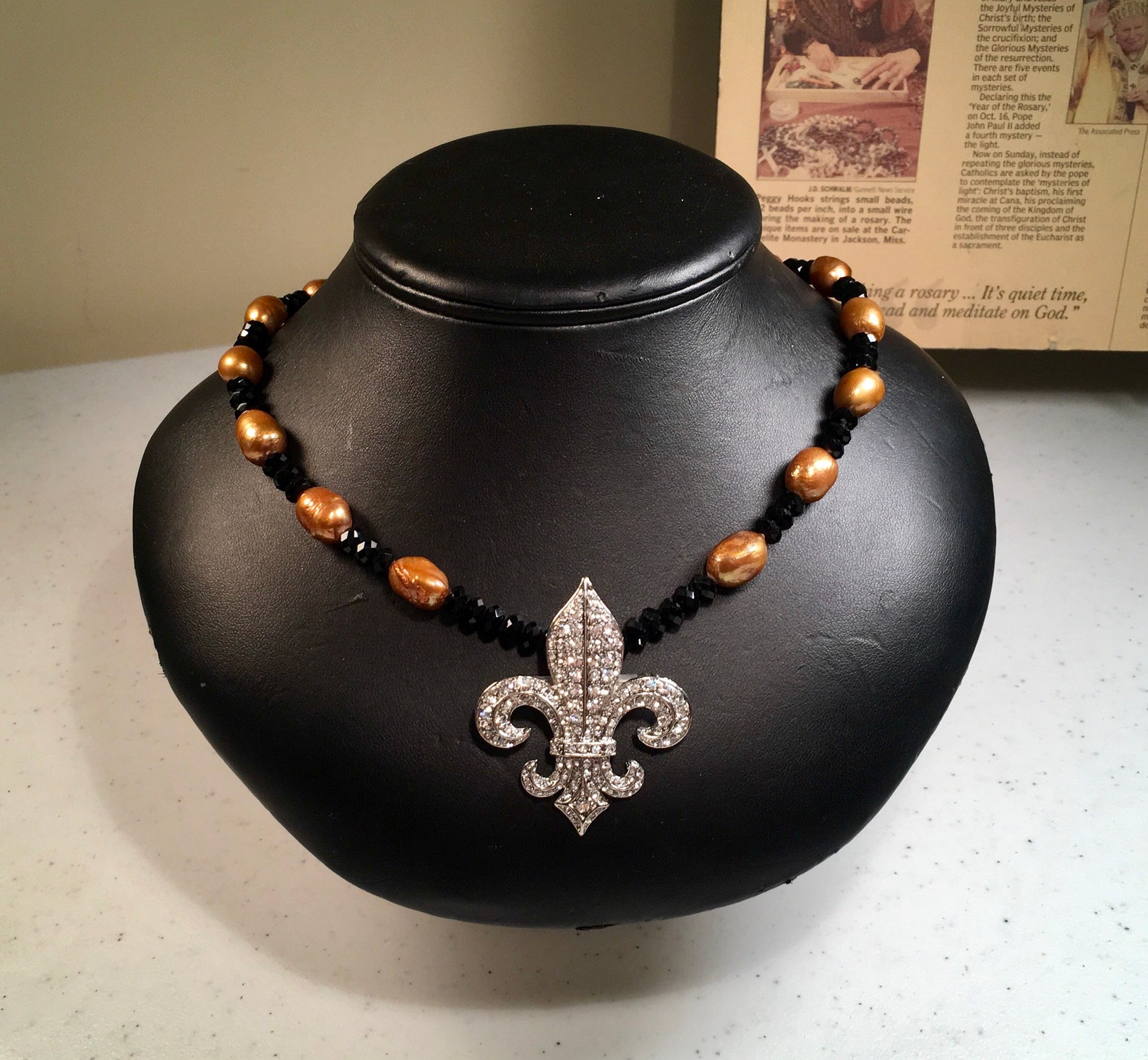 New Orleans Saints Necklace With Rhinestone Covered Fleur De Lis Etsy UK