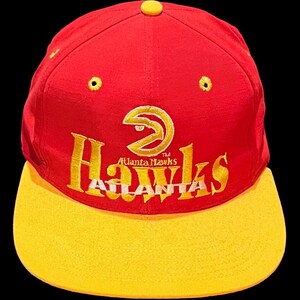 Twins Enterprise, Accessories, Nos Vintage Atlanta Hawks White Corduroy  Snapback Nba Hat Cap B32