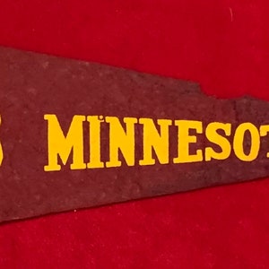 Antique Circa 1940&#39;s University of Minnesota Hormel Brand Mini Pennant - Antique College Football Memorabilia