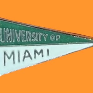 Beautiful Vintage 1940&#39;s University of Miami Enameled Silver Toned Pennant Shaped Pin Charm