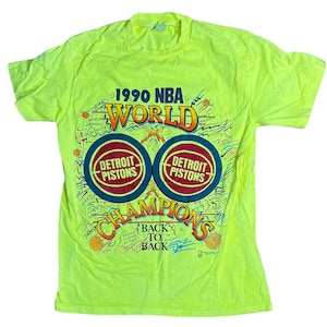 Vintage 1990 Detroit Pistons NBA World Champions Back to Back Magic Johnson Brand Single Stitch T Shirt - Size Large - Made in USA