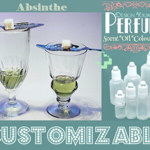 Könnte beinhalten: Zwei Gläser Absinth mit Zuckerwürfeln auf Löffeln, sowie der Text "Absinthe". Auf der rechten Seite des Bildes befindet sich eine Sammlung von durchsichtigen Glasflaschen mit weißen Kappen, die mit verschiedenen Größen in Millilitern beschriftet sind. Der Text "DESIGN YOUR OWN PERFUME Scent*Oil*Colour*Size CUSTOMIZABLE" wird in einem dekorativen rosa und weißen Rahmen angezeigt.