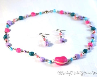 Promoção - Conjunto de colar e brinco de macaron - Macarons / macarons multicoloridos - Comida falsa - Padaria Cottagecore