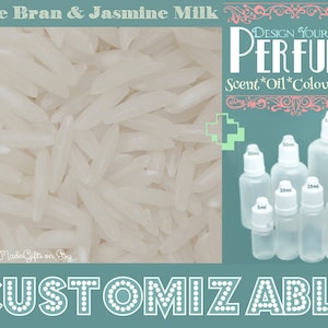 Könnte beinhalten: Nahaufnahme einer Auswahl an durchsichtigen Glasflaschen mit Tropfern, die von 5 ml bis 100 ml reichen. Die Flaschen sind mit ihrem Volumen in Millilitern beschriftet. Der Text "DESIGN YOUR OWN PERFUME" ist über den Flaschen zu sehen. Der Text "Scent*Oil*Colour*Size" ist unter den Flaschen zu sehen. Der Text "CUSTOMIZABLE" ist am unteren Rand des Bildes zu sehen.
